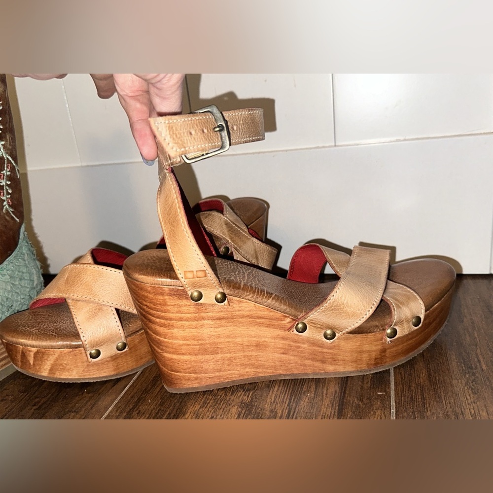 New bedstu wedges